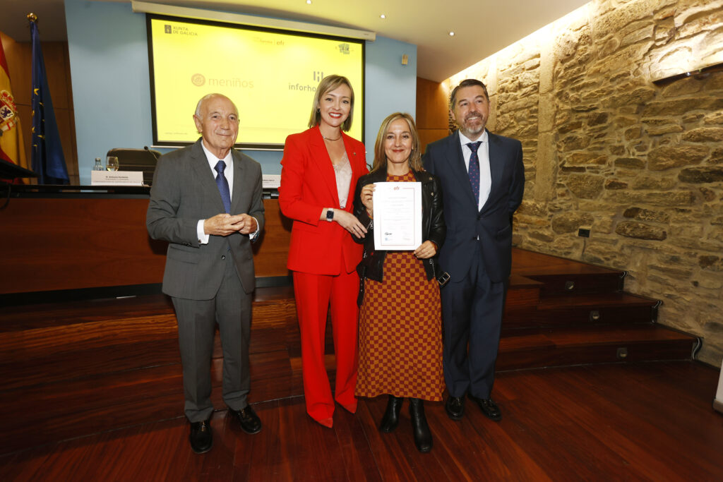 Entrega certificados de EFR Galicia